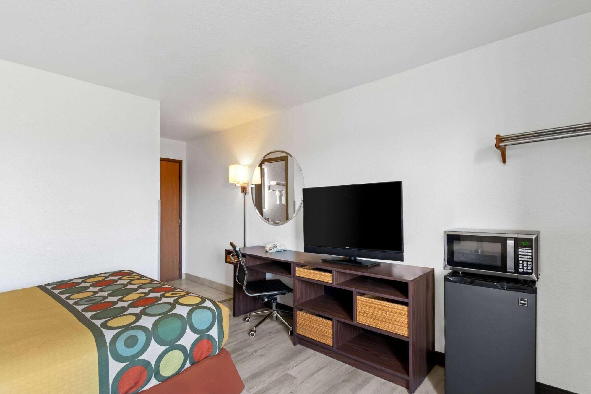 Super 8 By Wyndham Elizabethtown Hotell Eksteriør bilde