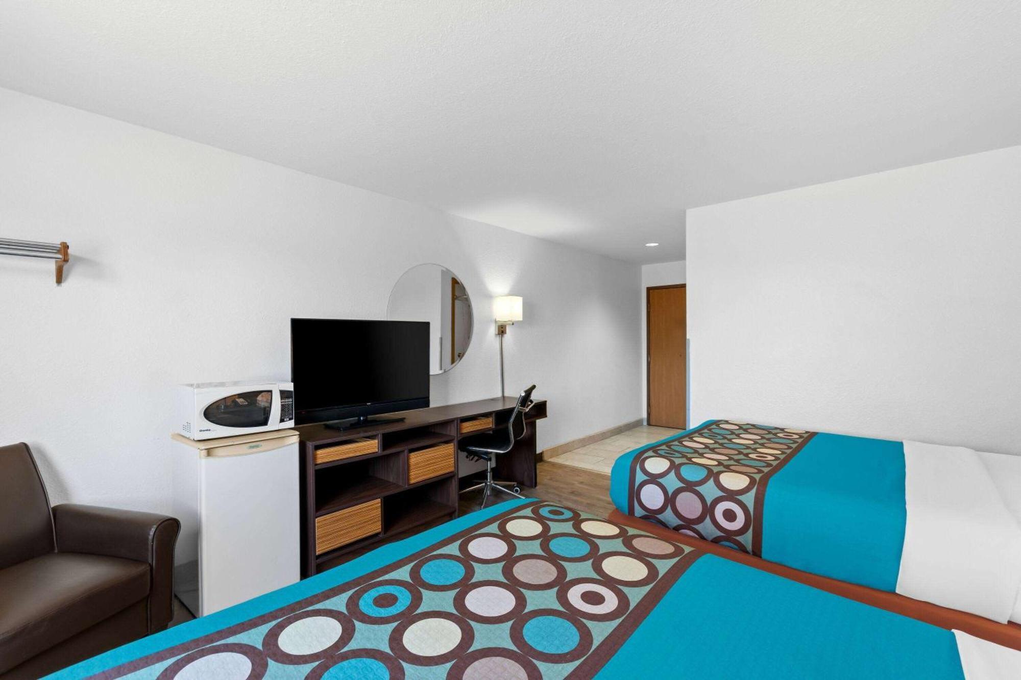 Super 8 By Wyndham Elizabethtown Hotell Eksteriør bilde